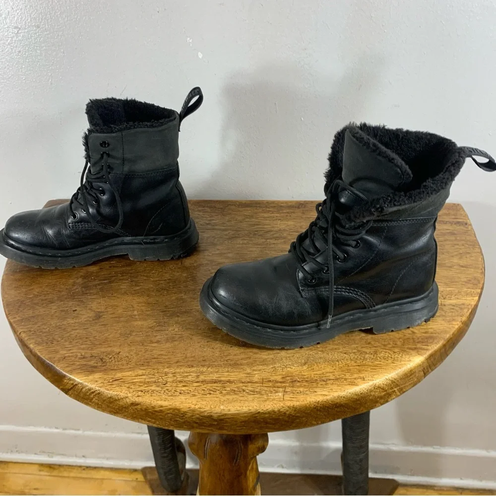 Dr Martens Winter waterproof leather boots - Picture 4 of 10